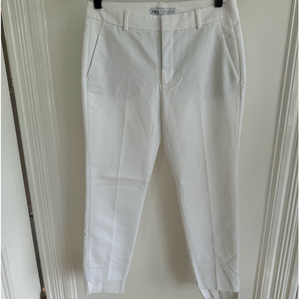 Zara white cropped pant in size 4